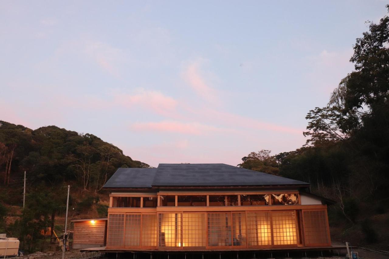 ささやかな宿富津 Hotel ภายนอก รูปภาพ